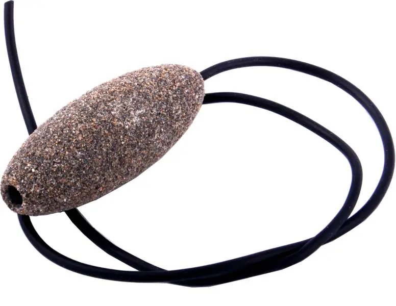 Rybářská zátěž ve tvaru kamene - průběžná hmotnost 65g / 2ks Sleva